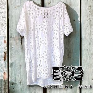 Johnny Was💸PRICE DROP💸White crochet lightweight blouse beautiful details Large